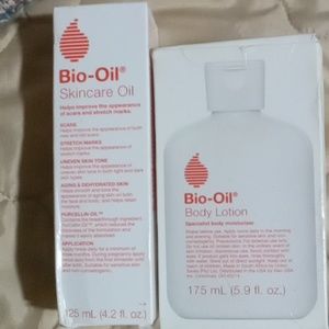 BIO OIL SKINCARE OIL 4.2oz & Body Lotion